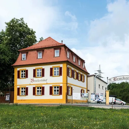 Bruckertshof Hotell 3*