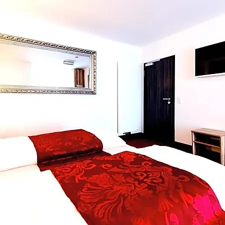 Hotel Bruckertshof 3*